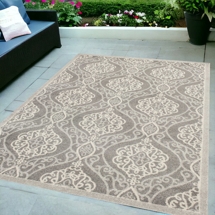 5' X 8' Silver Moroccan Indoor Outdoor Area Rug