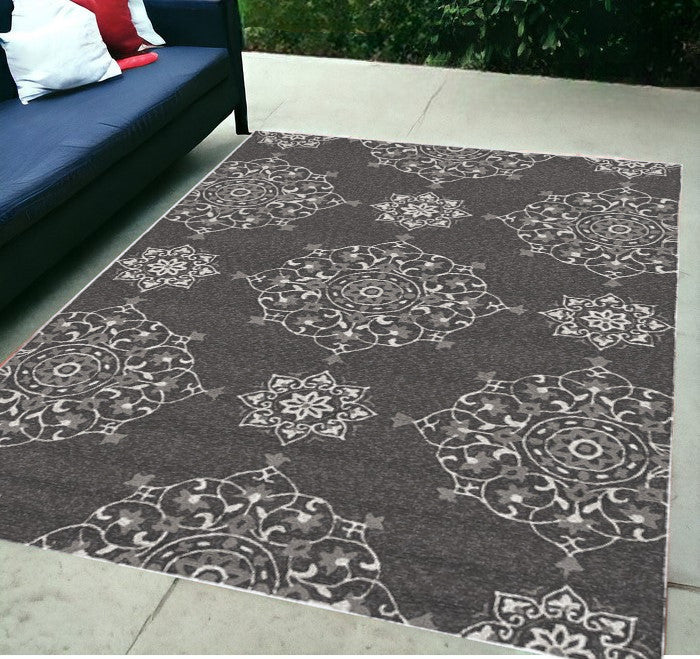 5' X 8' Charcoal Round Floral Handmade Indoor Outdoor Area Rug