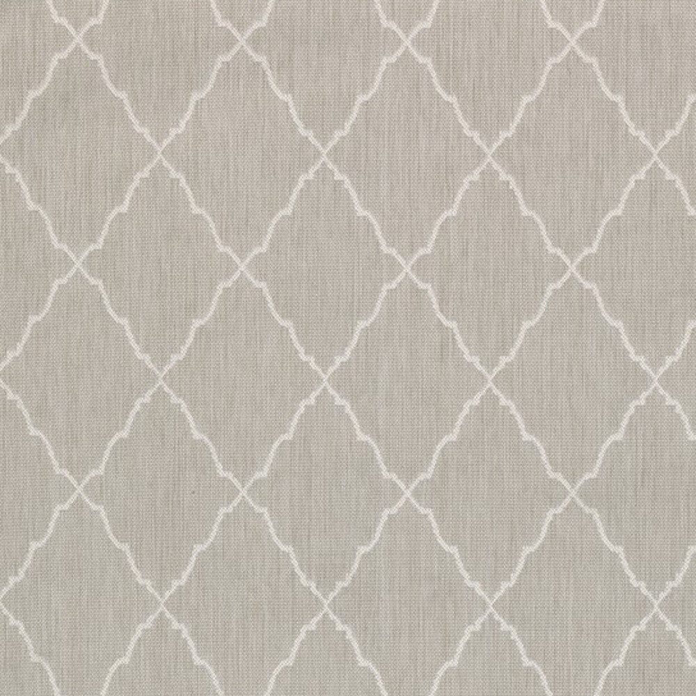 7' X 9' Gray and Ivory Indoor Outdoor Area Rug