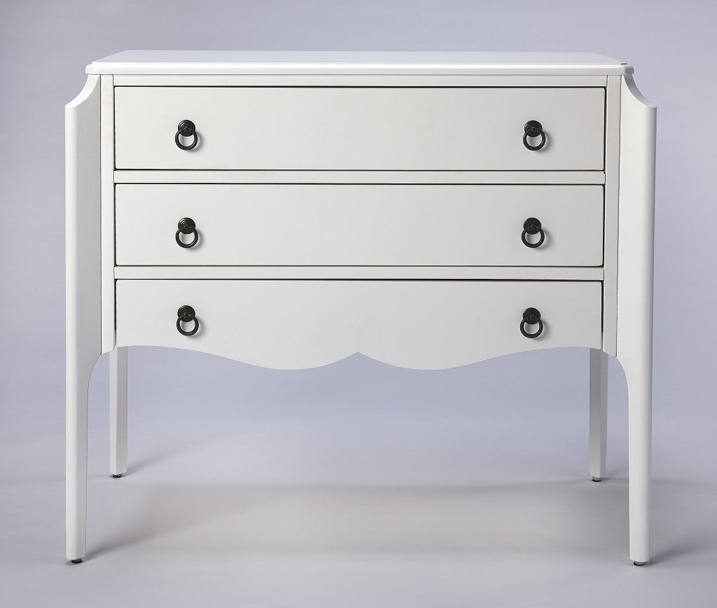 34" White Solid and Manufactured Wood Three Drawer Dresser