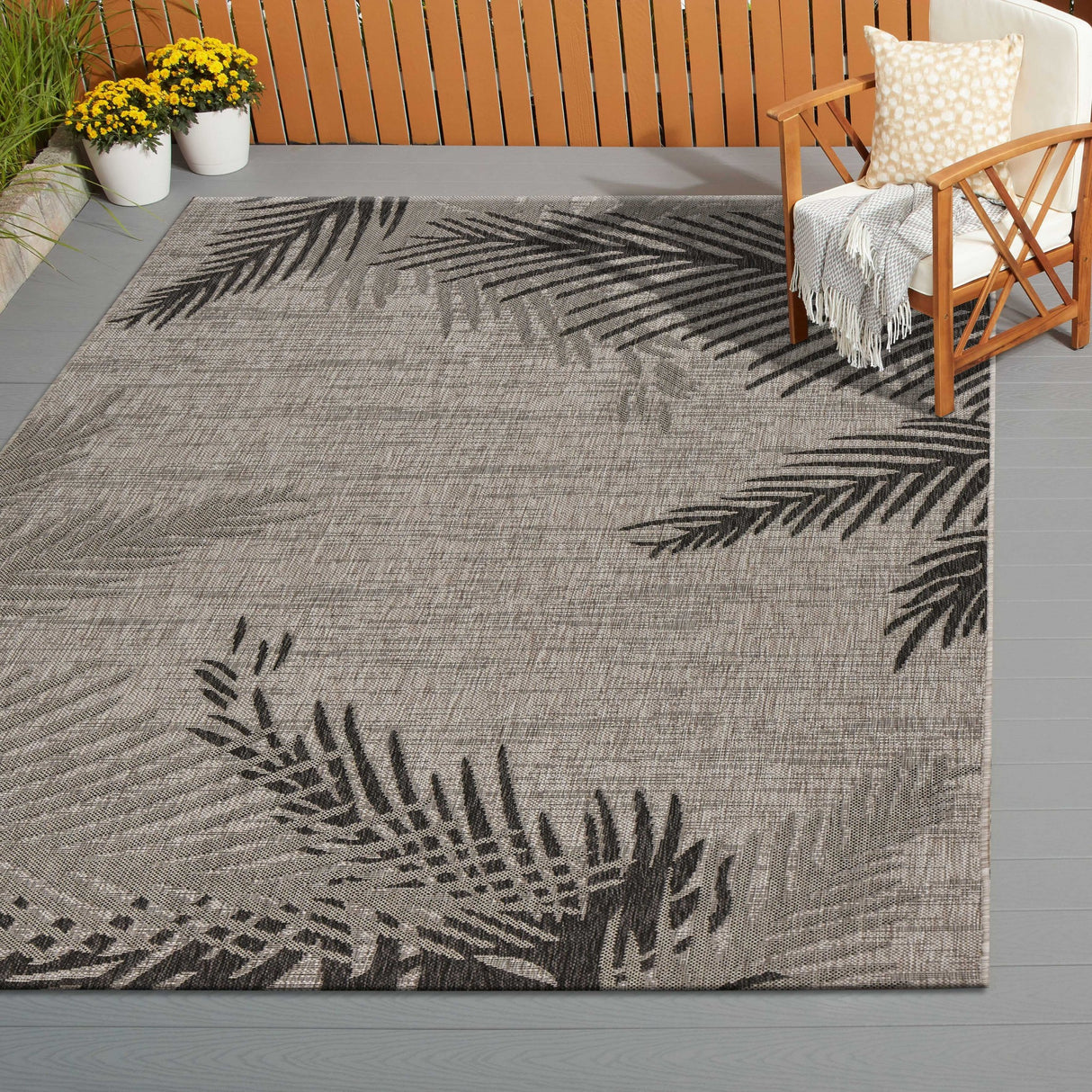 8' X 9' Gray Floral Indoor Outdoor Area Rug