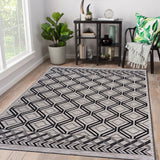 8' X 10' Black And Tan Indoor Outdoor Area Rug