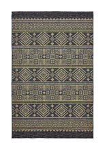 8' X 10' Brown And Black Indoor Outdoor Area Rug