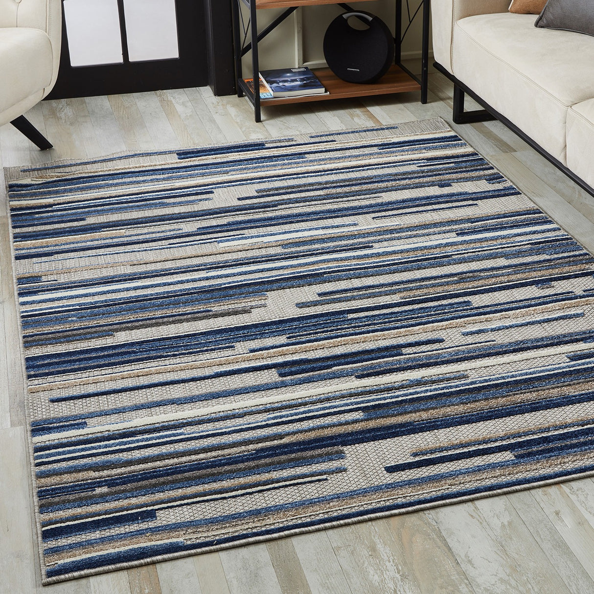 7' X 9' Blue Abstract Stain Resistant Indoor Outdoor Area Rug