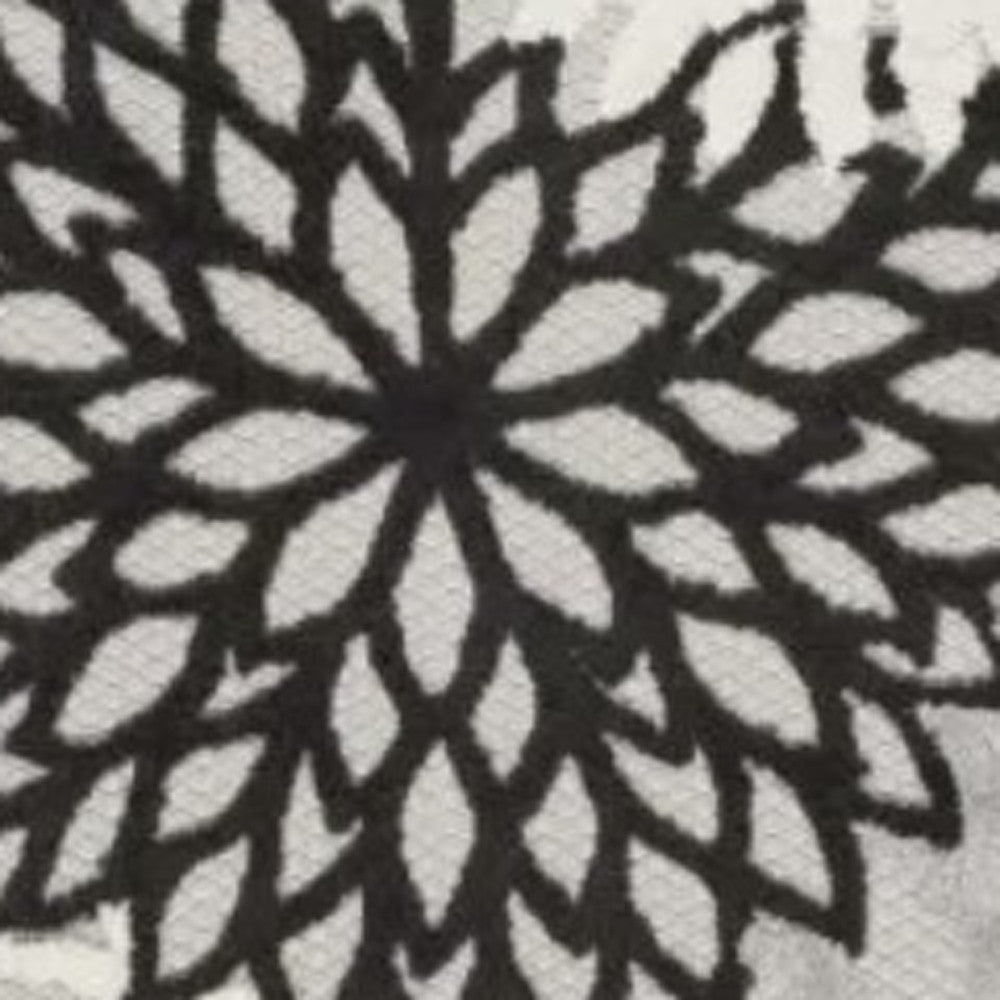 9' X 12' Black And White Floral Non Skid Indoor Outdoor Area Rug