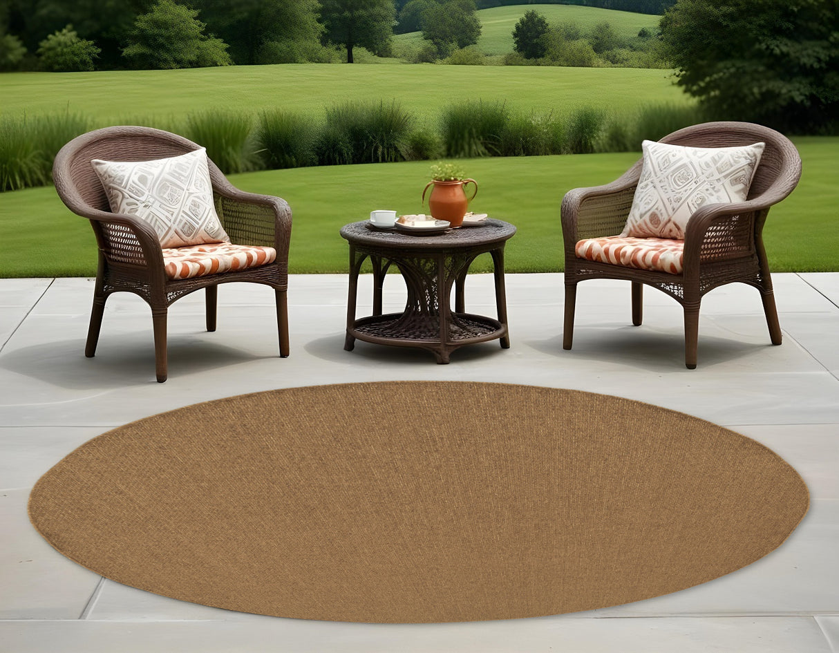 8' X 8' Tan Round Stain Resistant Indoor Outdoor Power Loomed Area Rug