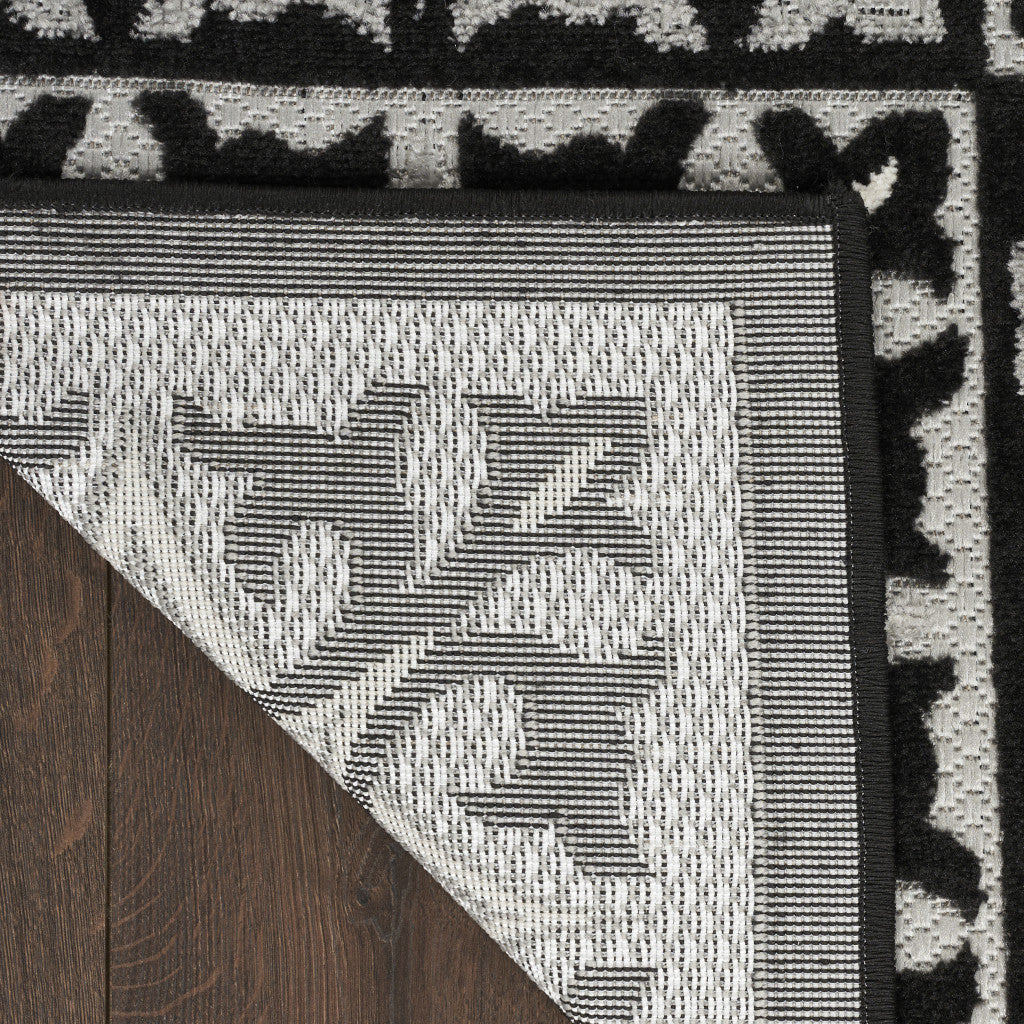 8' X 11' Black and White Geometric Non Skid Indoor Outdoor Area Rug