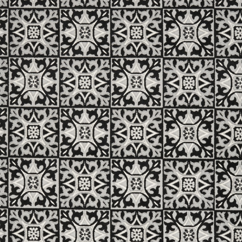 8' X 11' Black and White Geometric Non Skid Indoor Outdoor Area Rug