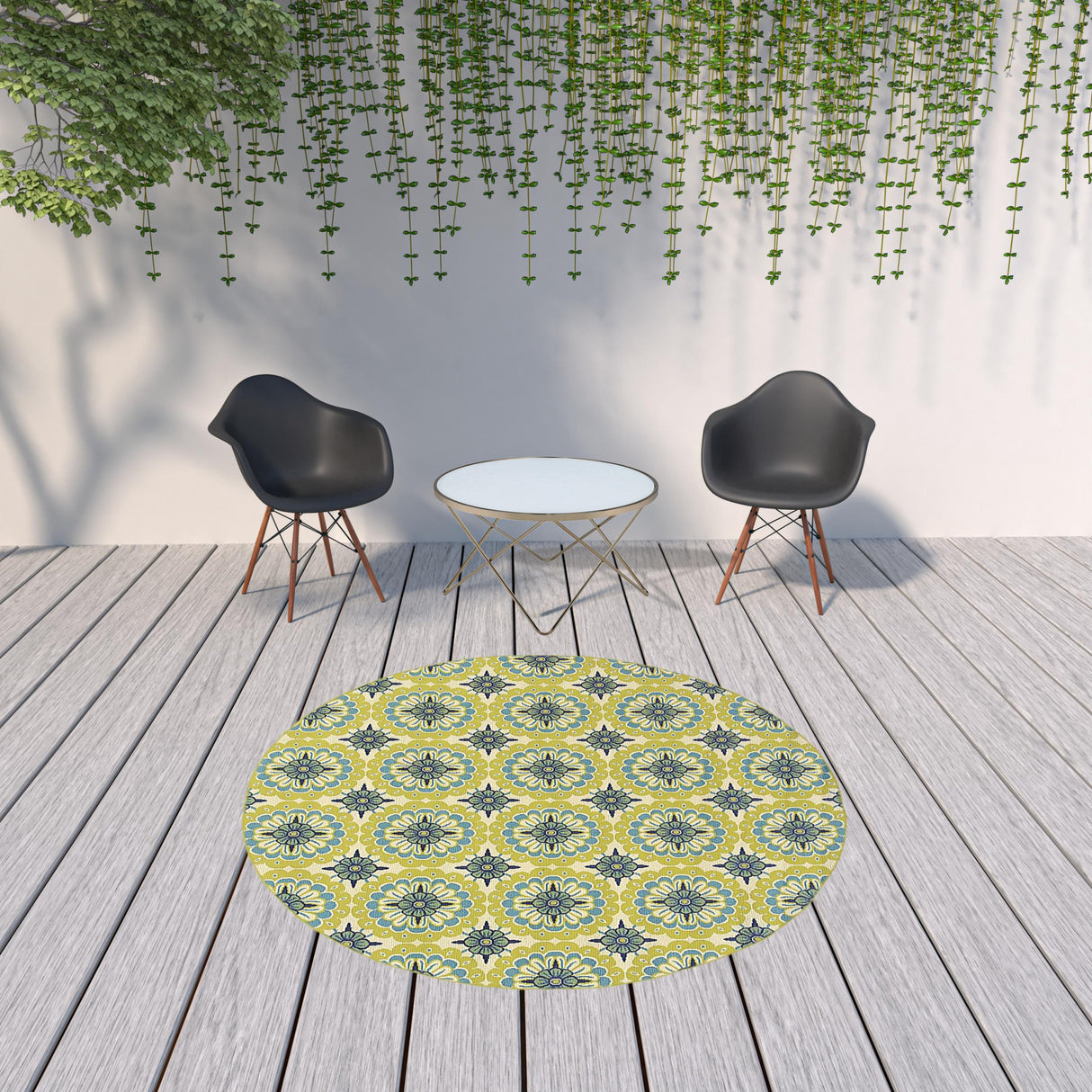 8' X 8' Green and Ivory Round Floral Stain Resistant Indoor Outdoor Area Rug