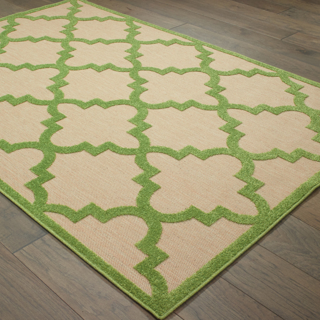 5' X 8' Green Geometric Stain Resistant Indoor Outdoor Area Rug