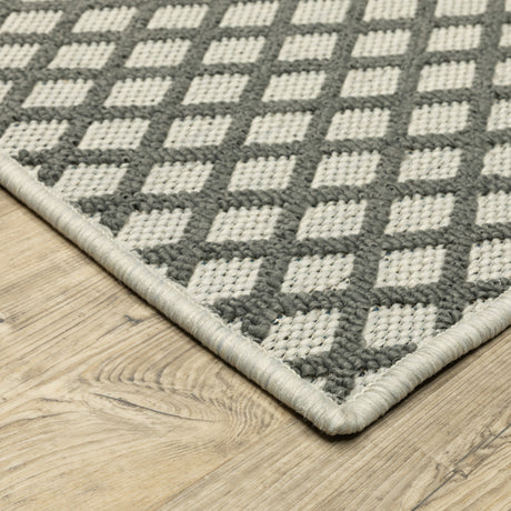 3' X 5' Beige Geometric Stain Resistant Indoor Outdoor Area Rug