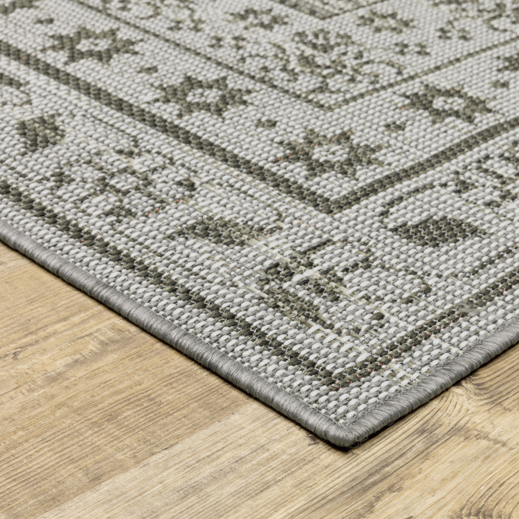 10' X 13' Beige Stain Resistant Indoor Outdoor Area Rug