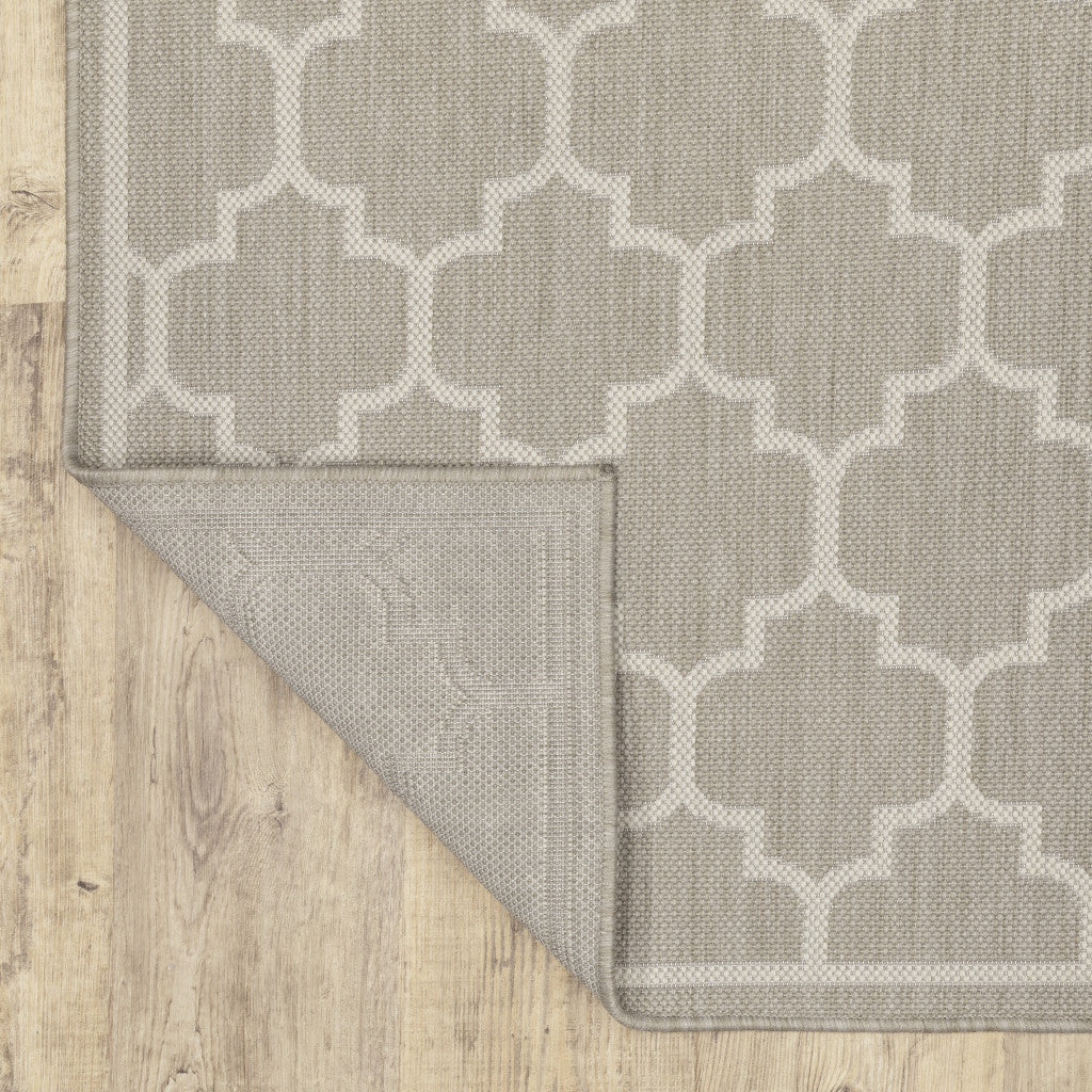 7' X 9' Gray and Ivory Geometric Stain Resistant Indoor Outdoor Area Rug