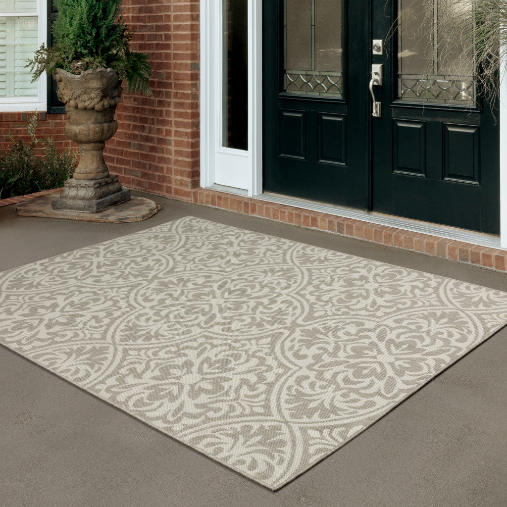 3' X 5' Gray and Ivory Floral Stain Resistant Indoor Outdoor Area Rug