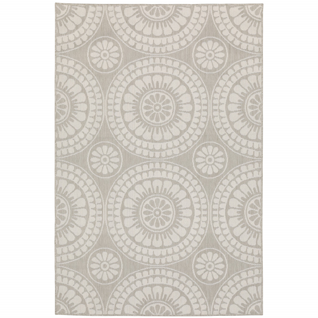 5' X 7' Gray and Ivory Geometric Stain Resistant Indoor Outdoor Area Rug