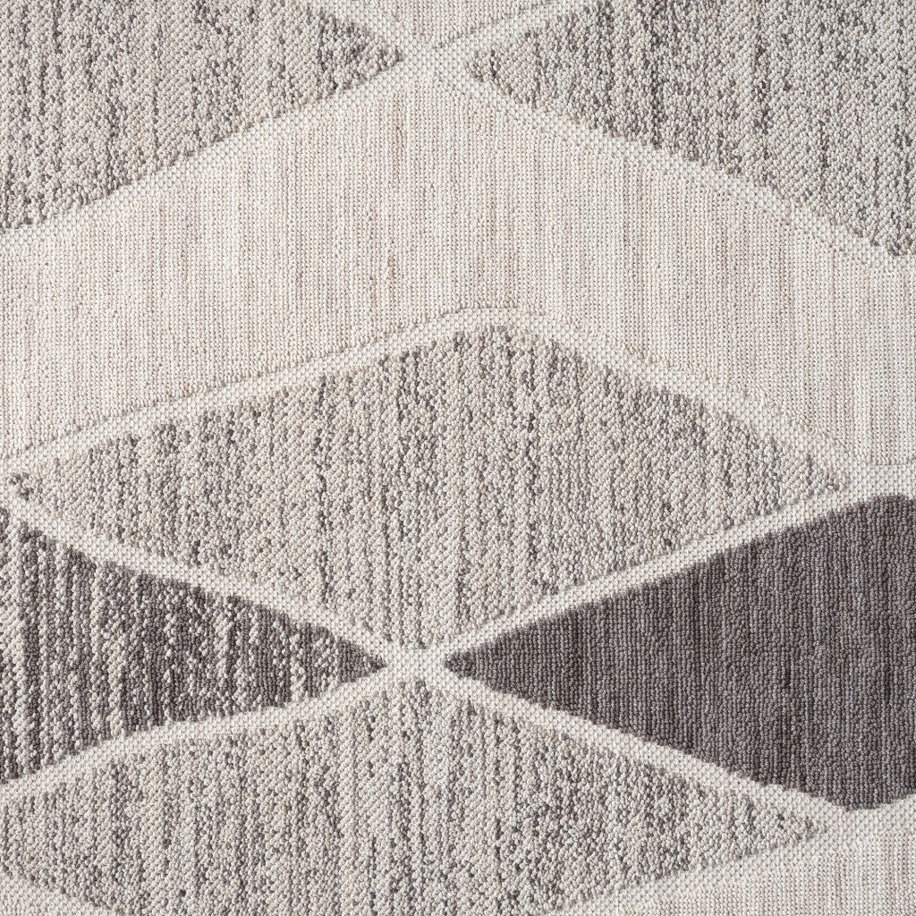 8' X 9' Gray Geometric Indoor Outdoor Area Rug