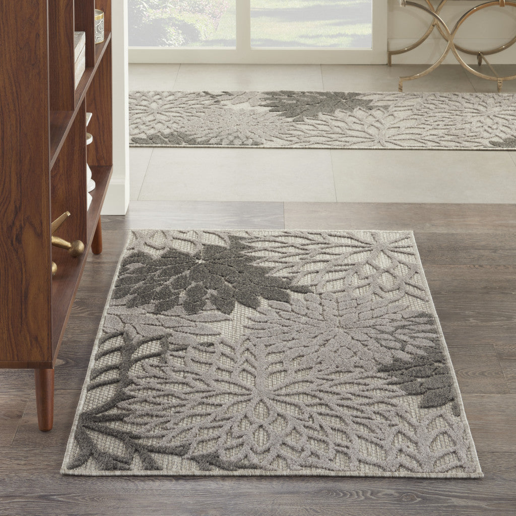 3' X 5' Gray Floral Stain Resistant Non Skid Indoor Outdoor Area Rug