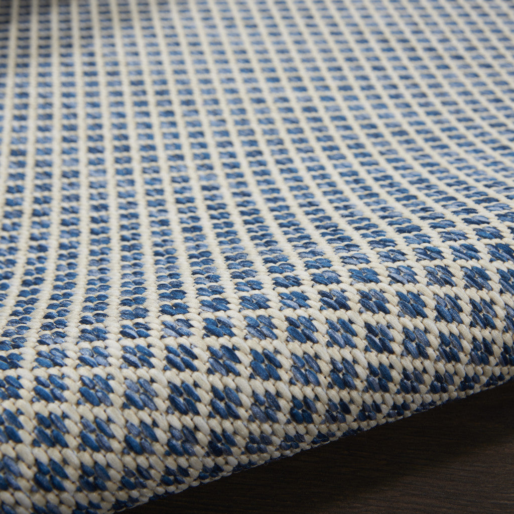 4' X 6' Blue Geometric Power Loom Area Rug