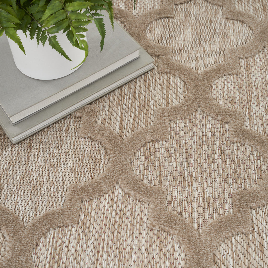 6' X 9' Beige Geometric Flatweave Area Rug