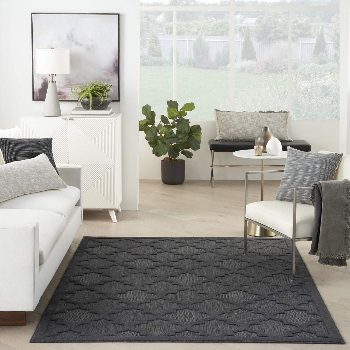 6' X 9' Charcoal and Gray Indoor Outdoor Area Rug