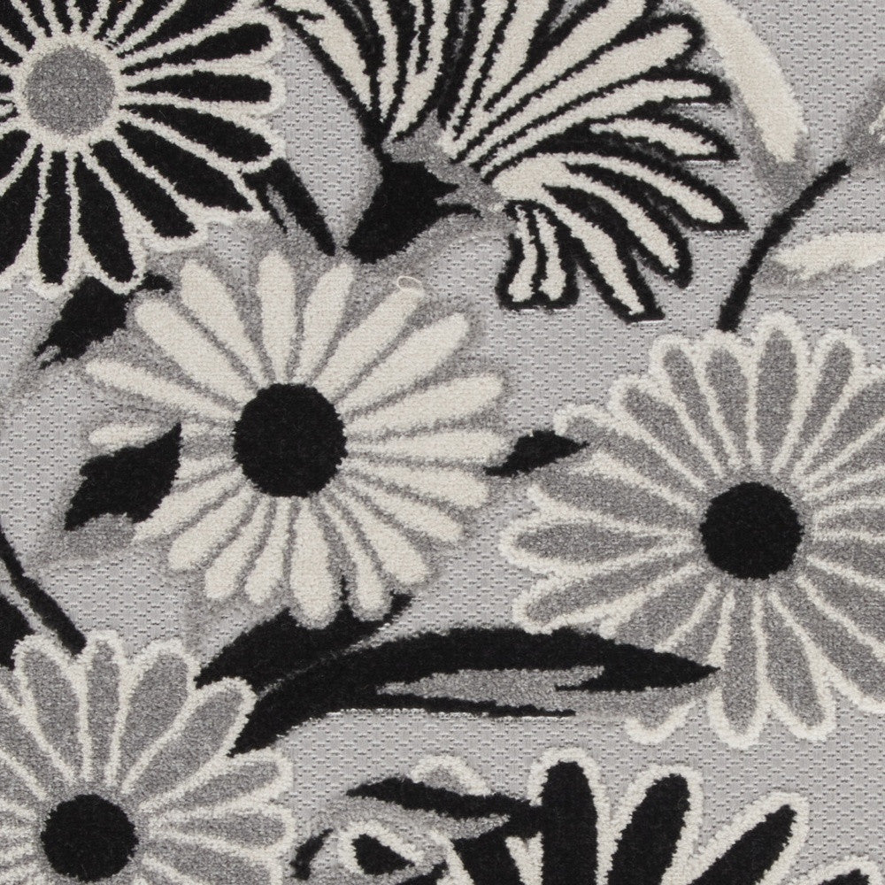 3' X 4' Black and White Floral Indoor Outdoor Area Rug