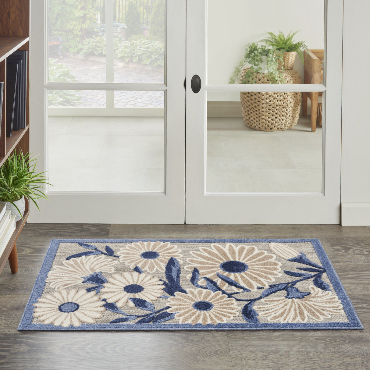 3' X 4' Blue and Gray Floral Indoor Outdoor Area Rug