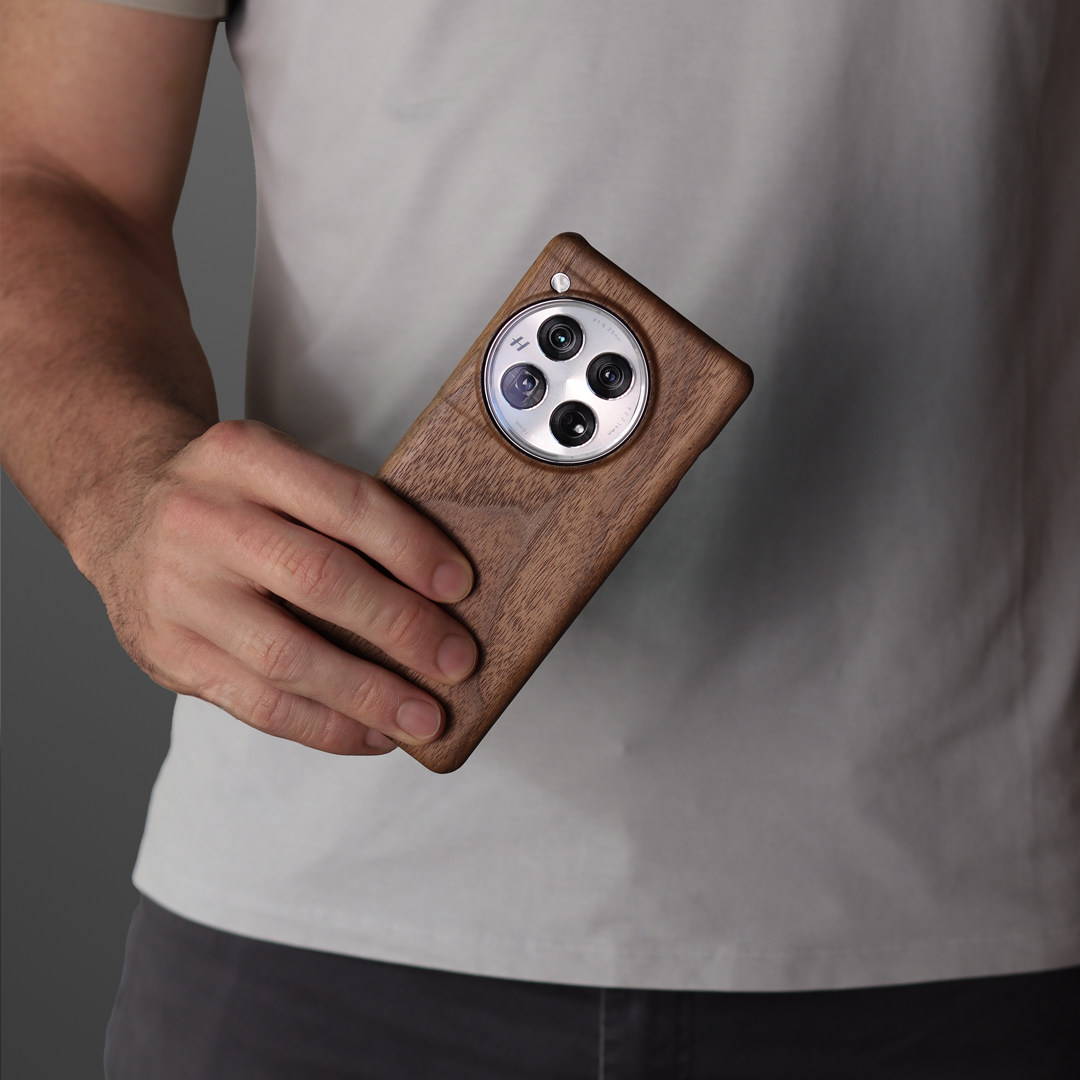 Slim Wood OnePlus Case by Komodoty