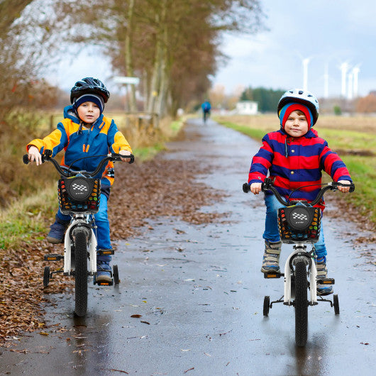 Bike with clearance removable training wheels